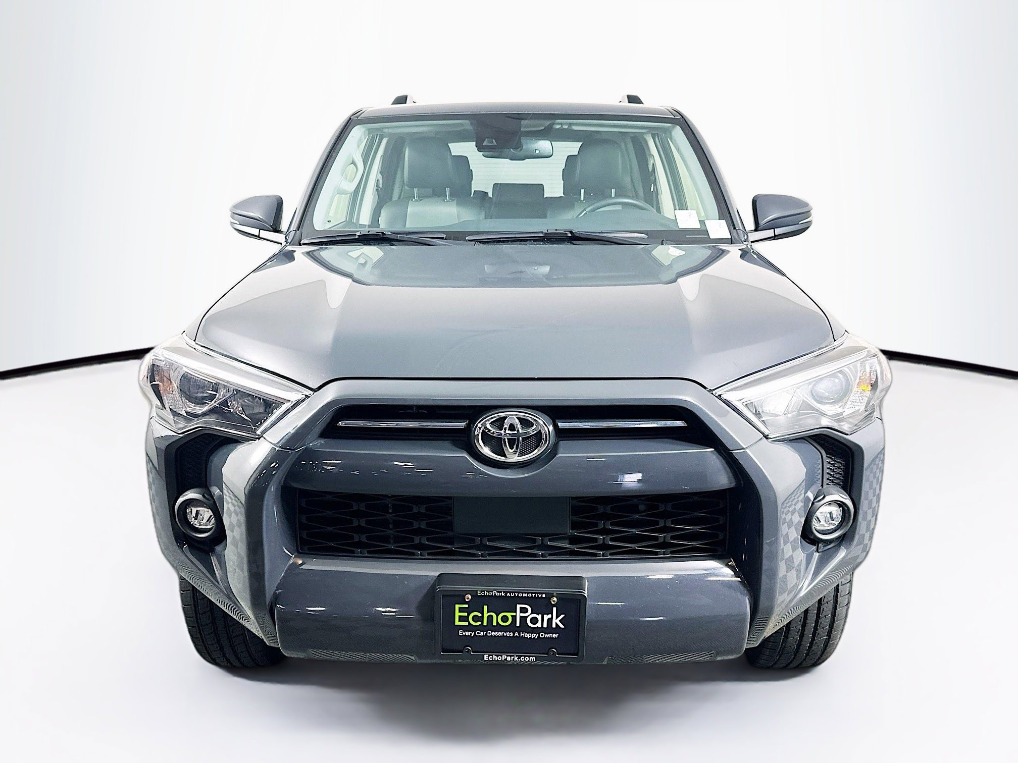 Used 2024 Toyota 4Runner SR5 Premium AWD/4WD image 2