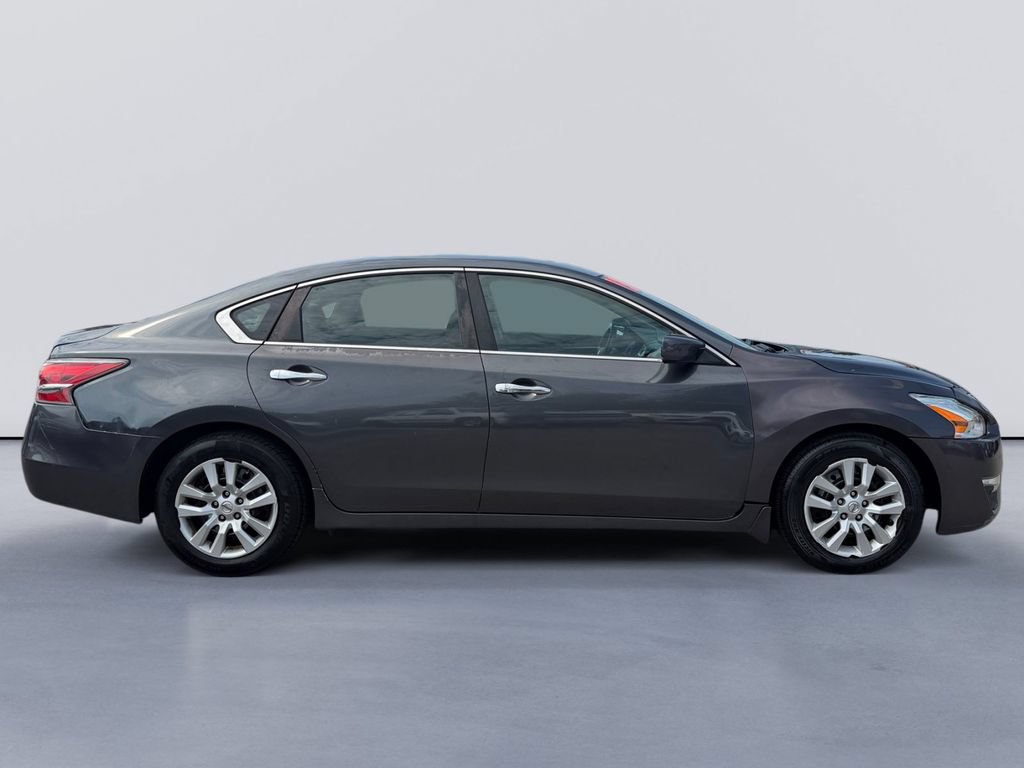 Used 2013 Nissan Altima 2.5 S FWD video 2