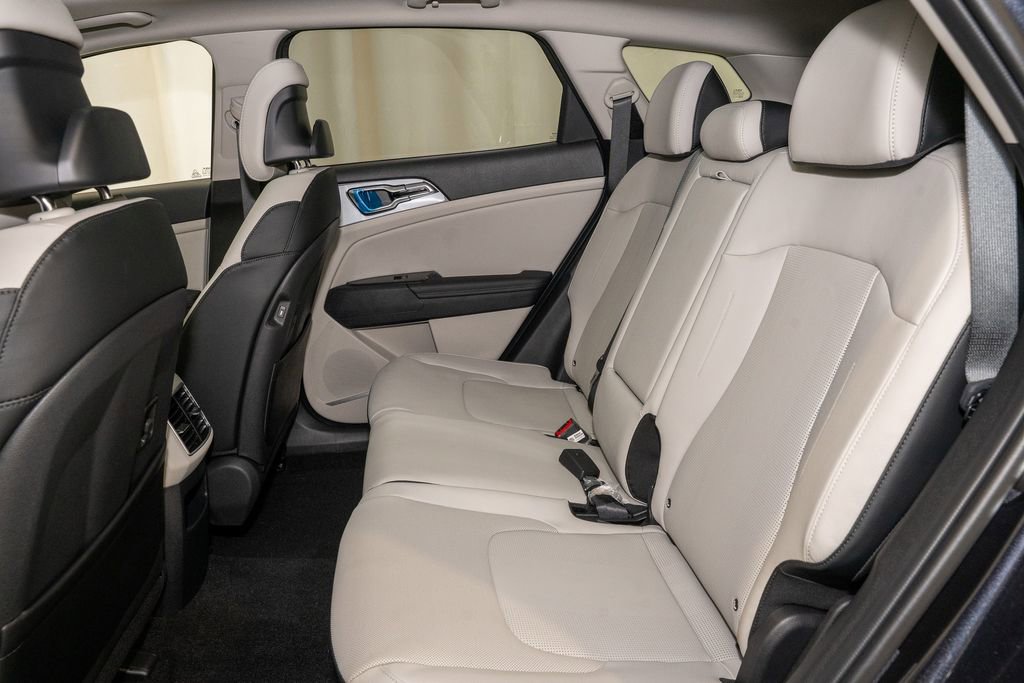 New 2026 Kia Sportage EX image 9