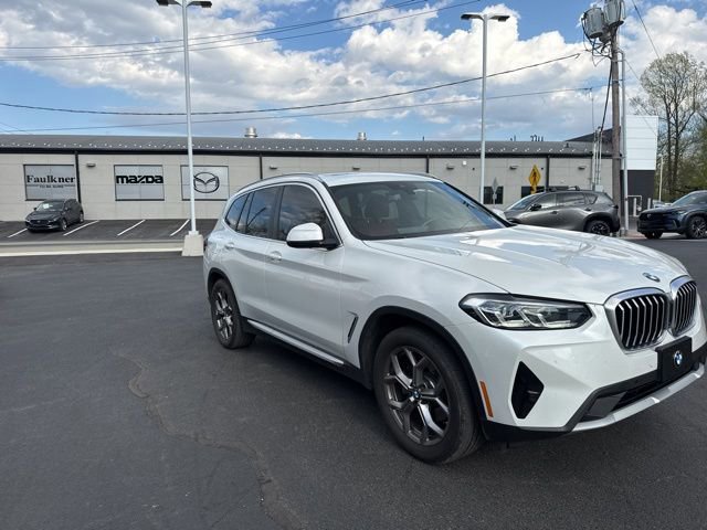Used 2022 BMW X3 xDrive30i w/ Convenience Package w/ZPA image 3