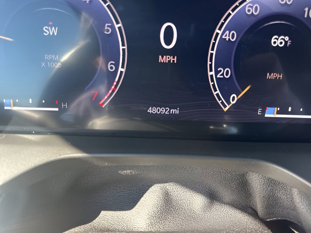 Used 2022 Jeep Grand Cherokee L Laredo image 25