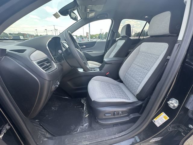 Used 2024 Chevrolet Equinox LS w/ LS Convenience Package FWD image 21