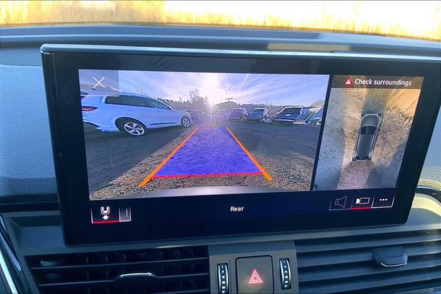 Used 2021 Audi Q5 e Premium Plus w/ Premium Plus Package image 24