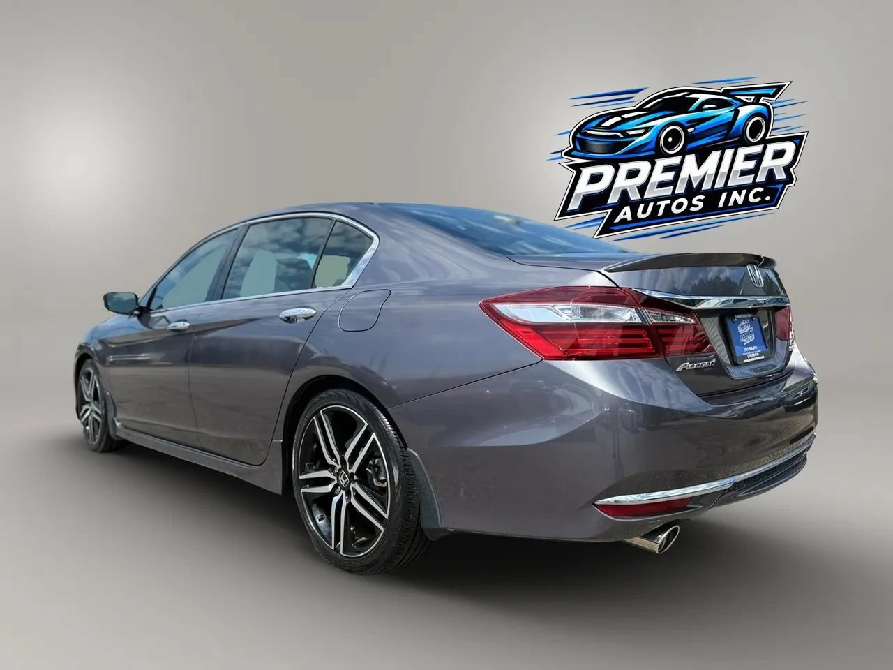 Used 2016 Honda Accord Sport image 3