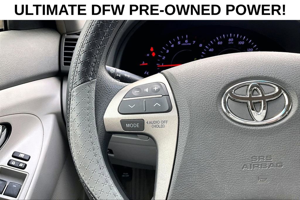 Used 2010 Toyota Camry LE FWD image 23