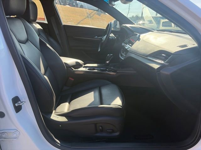 Used 2024 Cadillac CT4 Luxury image 38