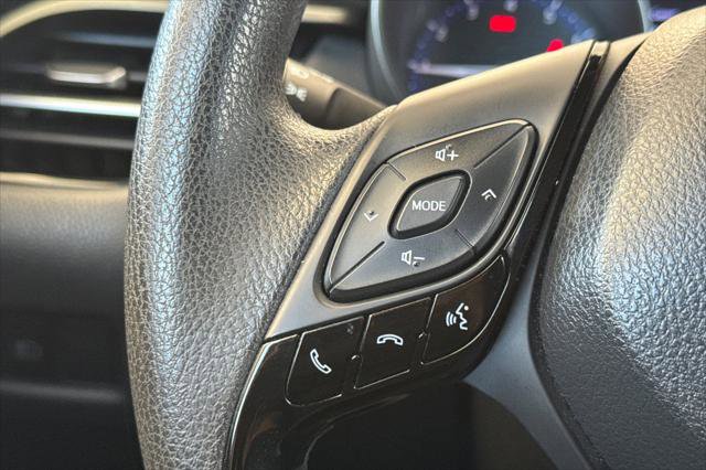 Certified 2019 Toyota C-HR LE image 23