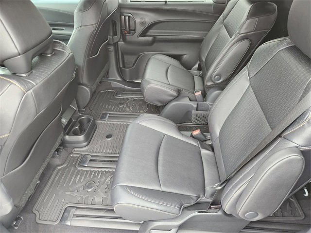 New 2026 Toyota Sienna XLE Woodland Edition image 21