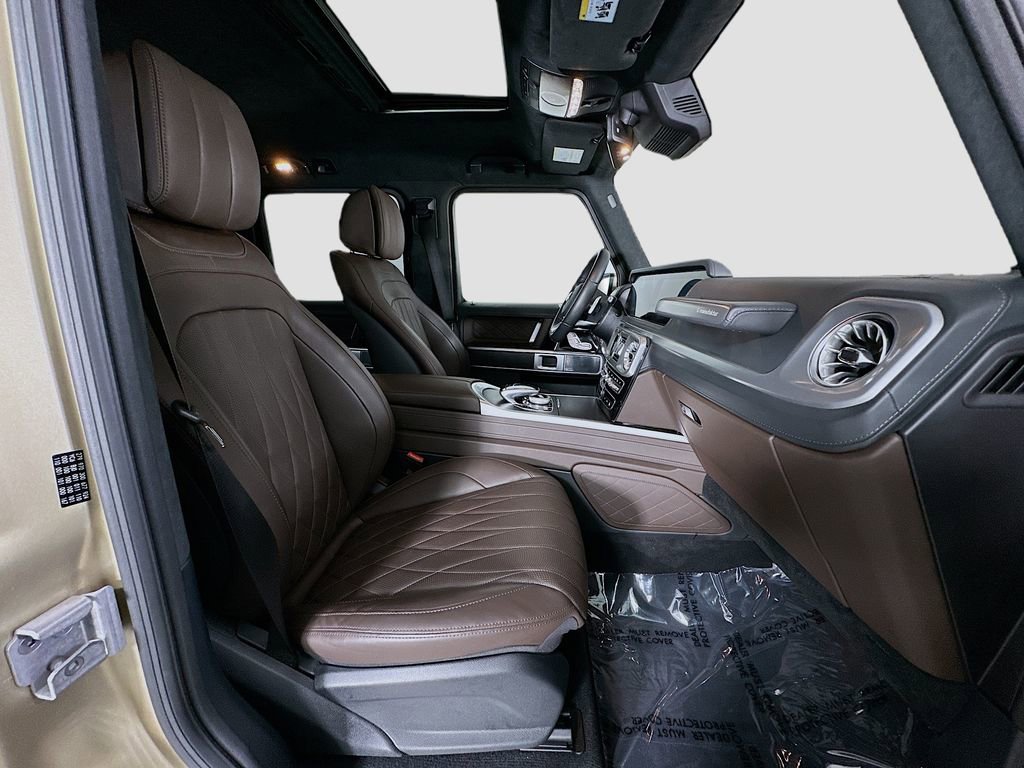 Used 2023 Mercedes-Benz G 550 image 31