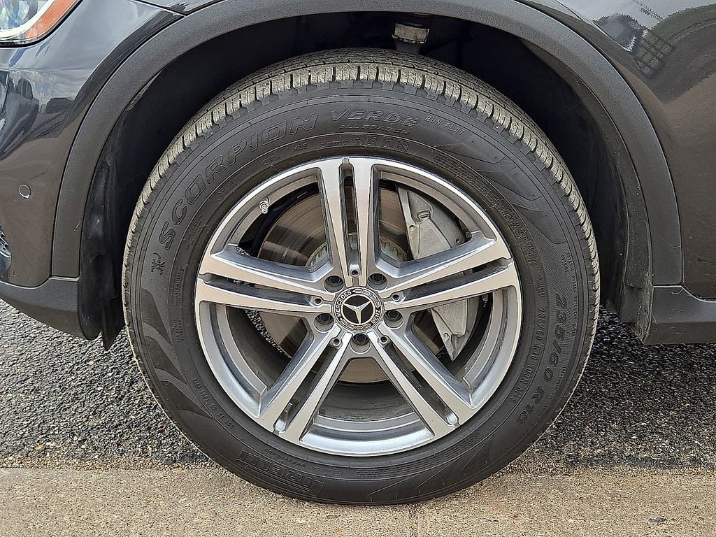 Used 2022 Mercedes-Benz GLC 300 image 10