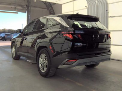 Used 2025 Hyundai Tucson SE FWD image 8