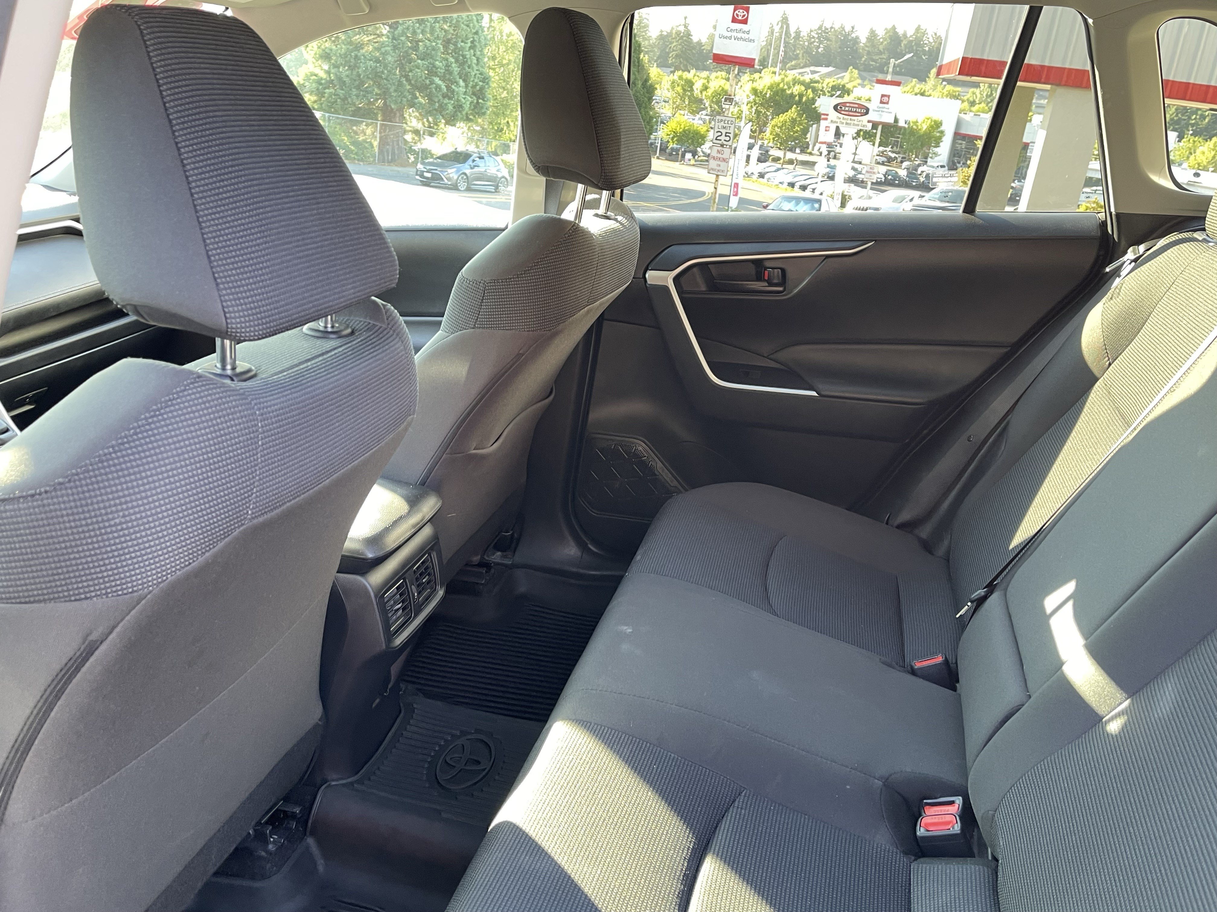 Certified 2024 Toyota RAV4 LE AWD/4WD image 12
