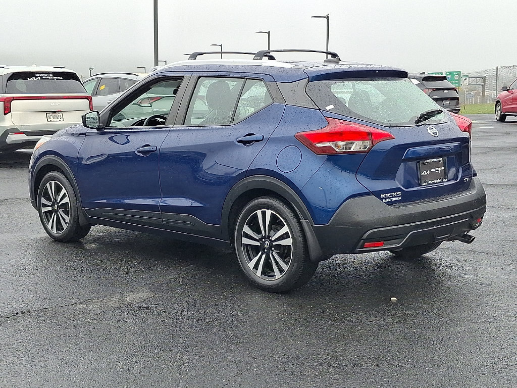 Used 2019 Nissan Kicks SV w/ Exterior Package FWD image 4