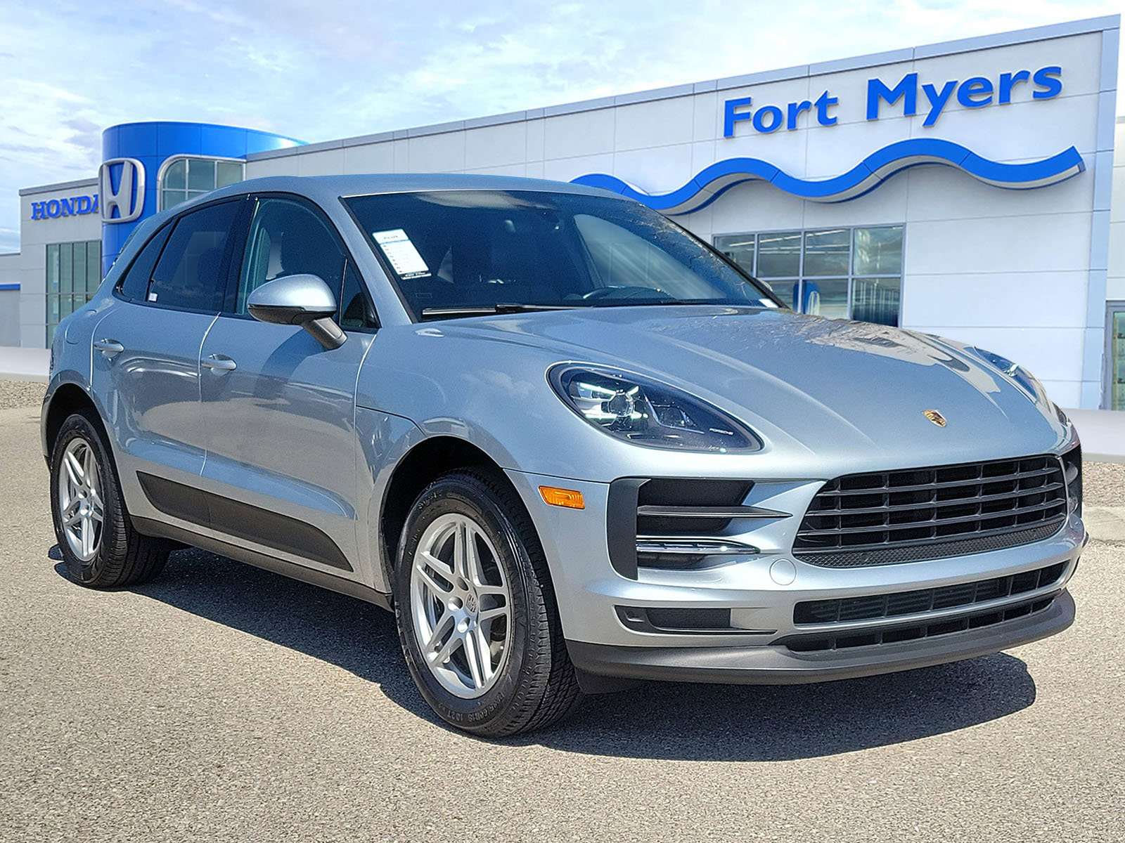 Used 2019 Porsche Macan video 1