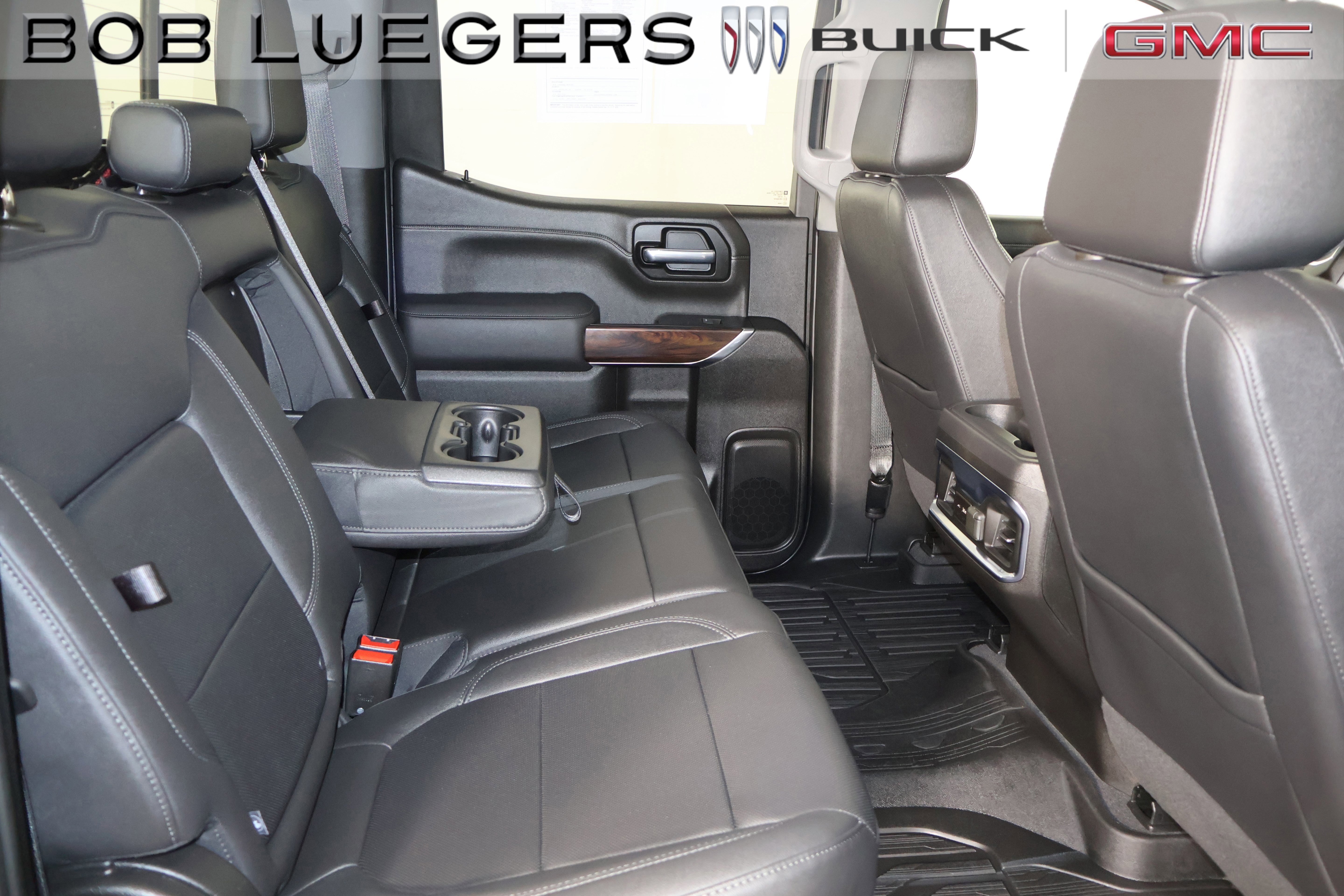 Certified 2022 GMC Sierra 1500 SLT w/ SLT Premium Plus Package image 23