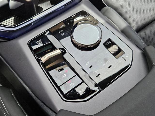 Used 2025 BMW X3 xDrive30i w/ Premium Package image 11