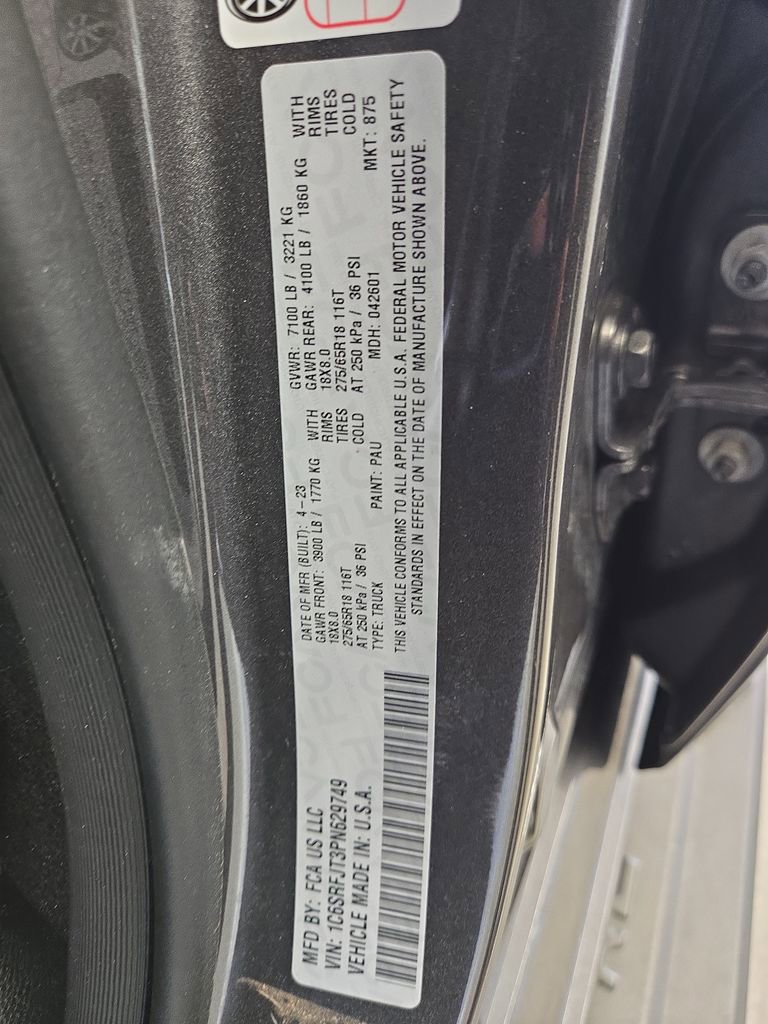 Used 2023 RAM 1500 Laramie AWD/4WD image 30