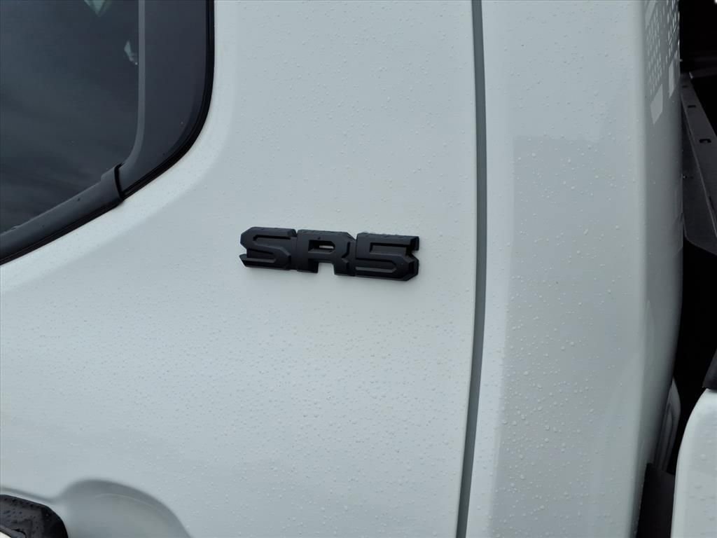 New 2025 Toyota Tacoma SR5 image 7
