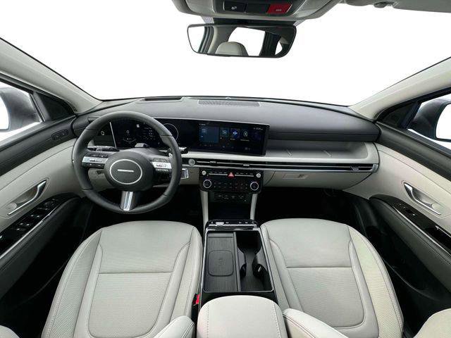 New 2025 Hyundai Tucson Limited image 13