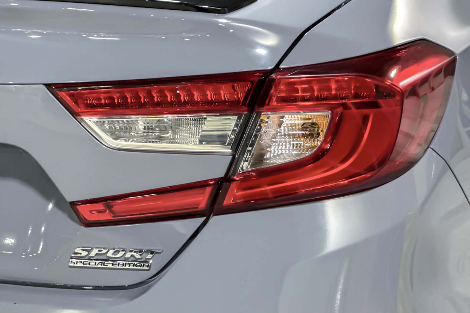 Used 2021 Honda Accord Sport Special Edition image 12