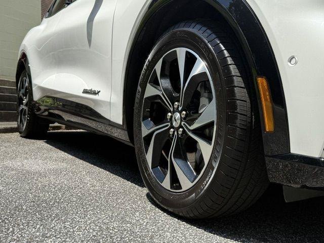 Used 2023 Ford Mustang Mach-E Premium AWD/4WD image 10