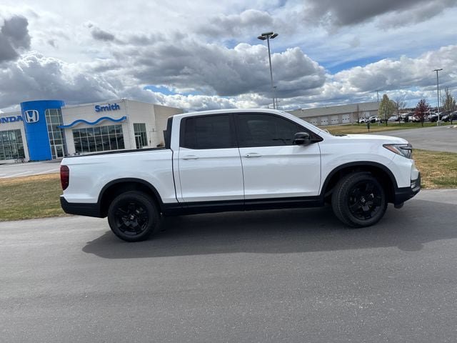 Used 2024 Honda Ridgeline Black Edition image 2