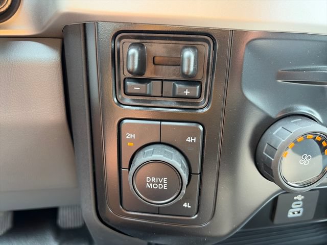 New 2026 Ford F550 4x4 Crew Cab image 22