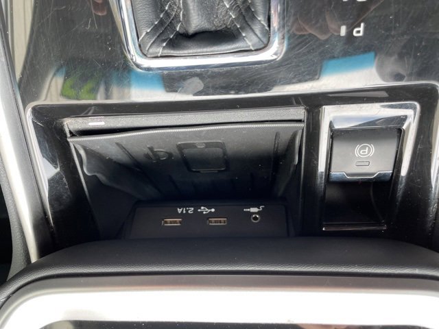 Used 2022 Subaru Outback Limited image 17