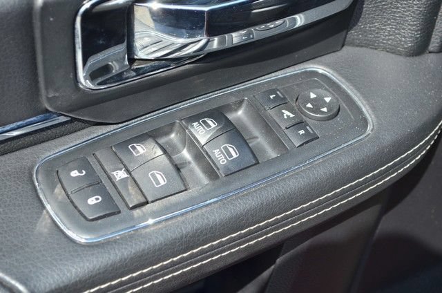 Used 2017 RAM 2500 Laramie w/ Sport Appearance Group AWD/4WD image 16
