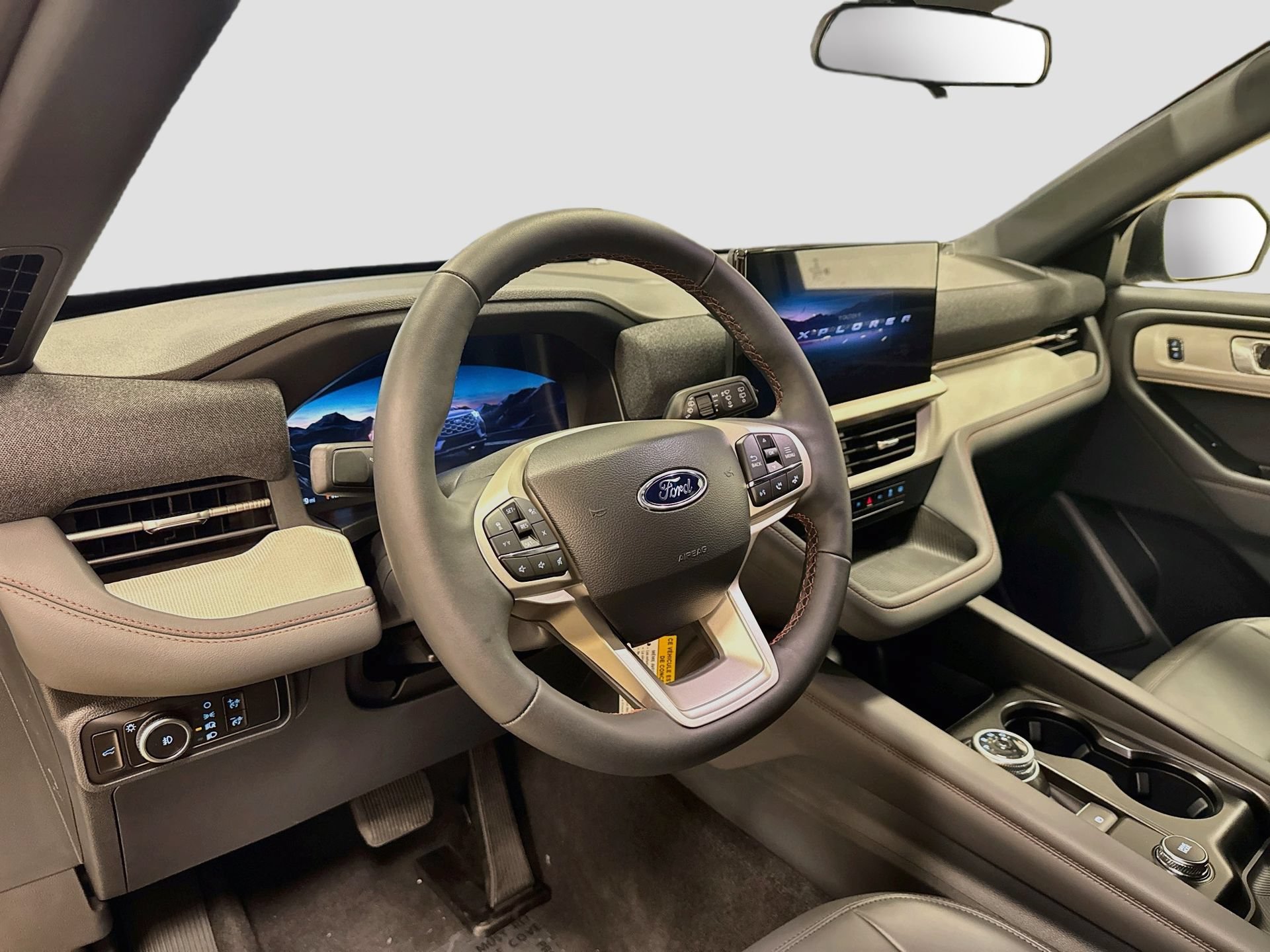 New 2027 Ford Explorer Active w/ Active Comfort Package RWD image 9