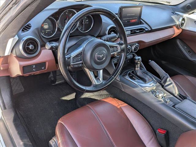 Used 2018 MAZDA MX-5 Miata RF Grand Touring RWD image 10