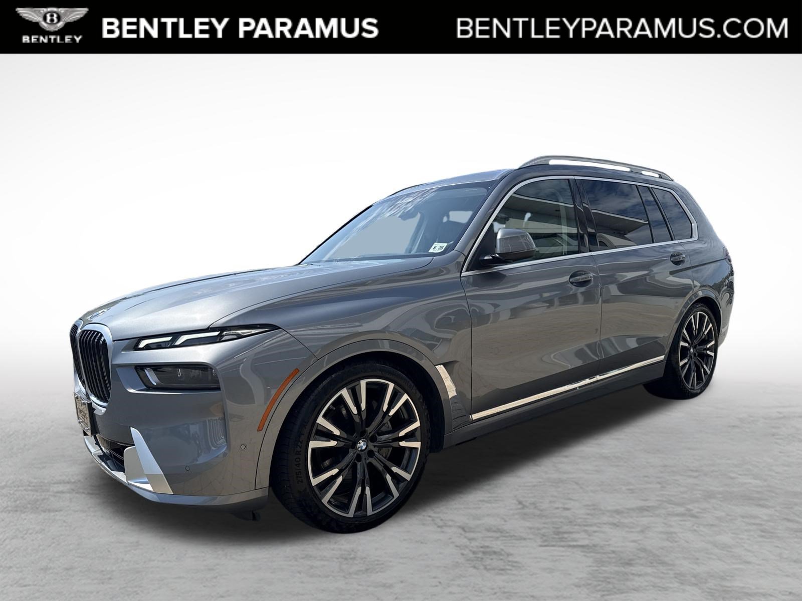 Used 2024 BMW X7 xDrive40i w/ Premium Package AWD/4WD image 1