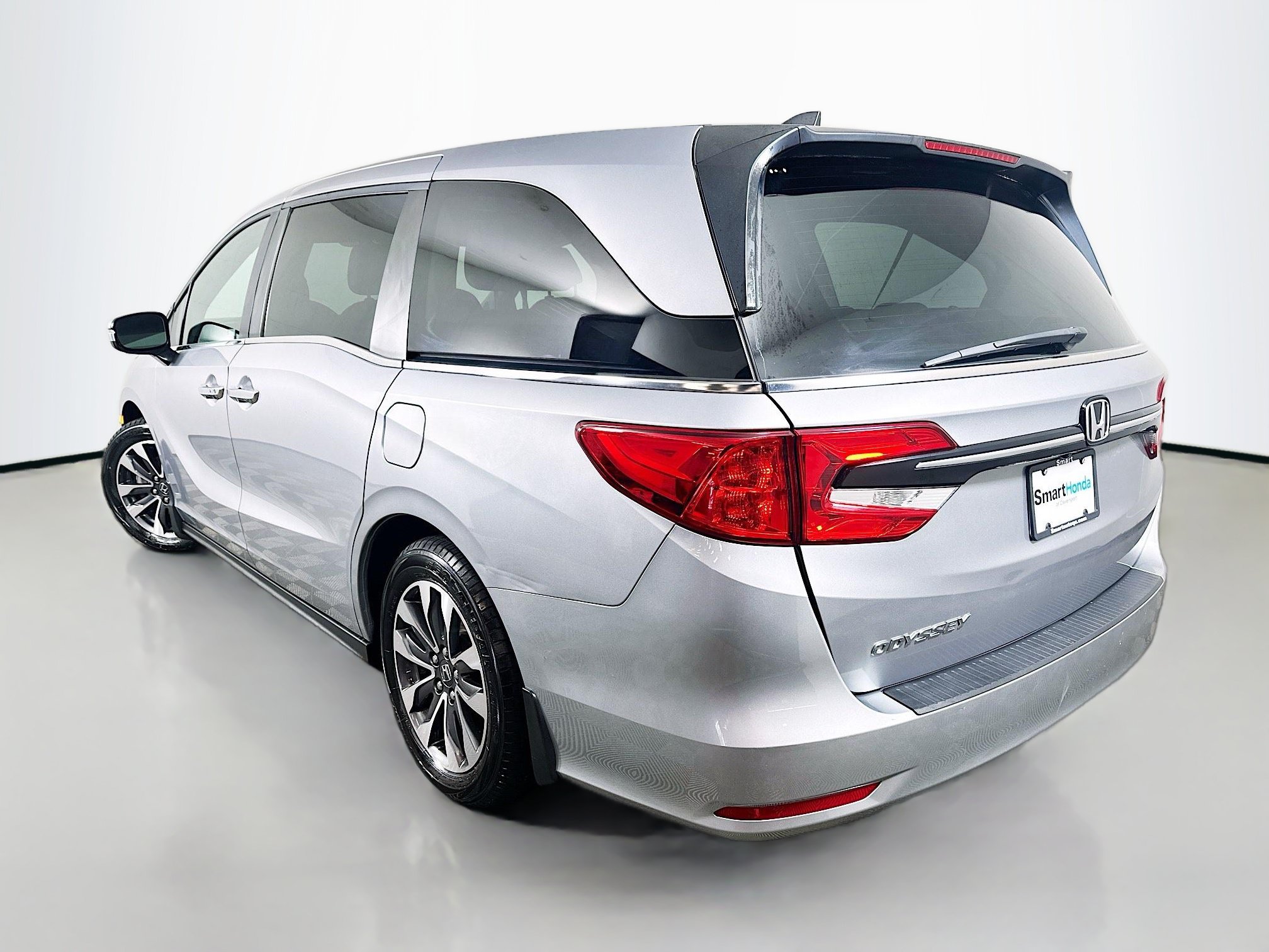 Used 2023 Honda Odyssey EX-L image 5