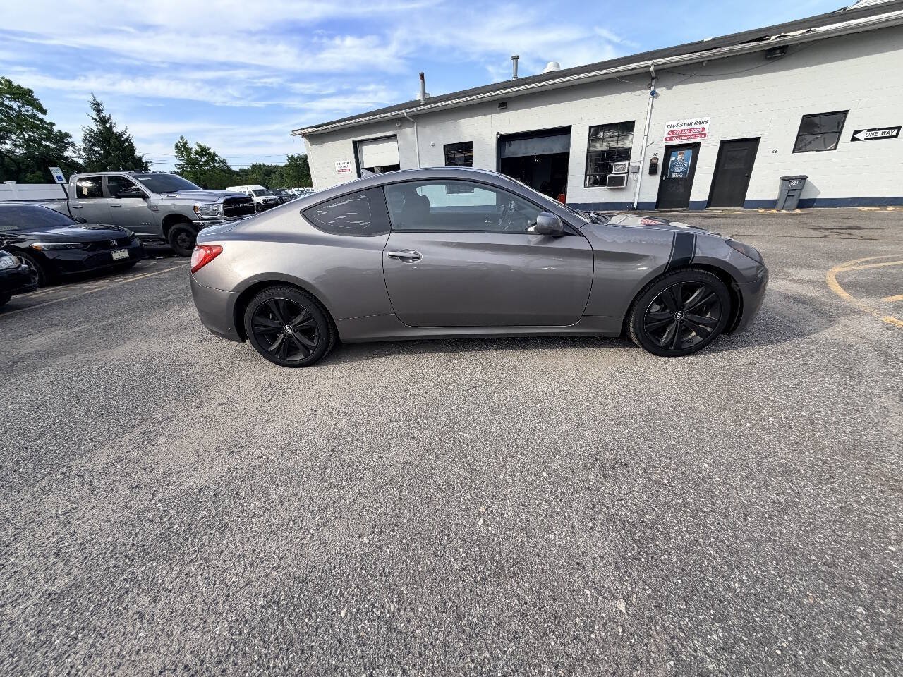 Used 2010 Hyundai Genesis 2.0T RWD image 26