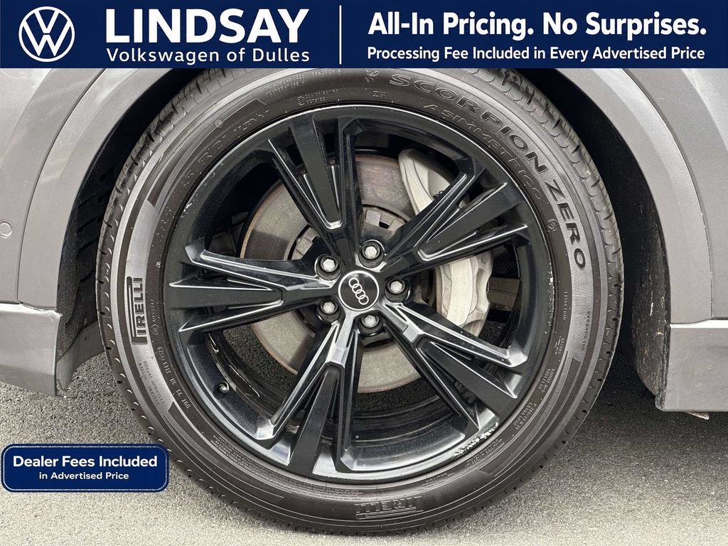 Used 2022 Audi Q8 Prestige w/ Prestige Package AWD/4WD image 8