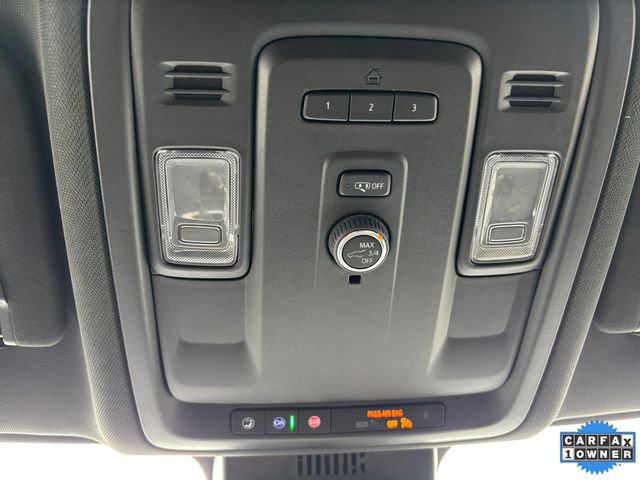 Used 2023 Chevrolet Suburban Z71 image 24