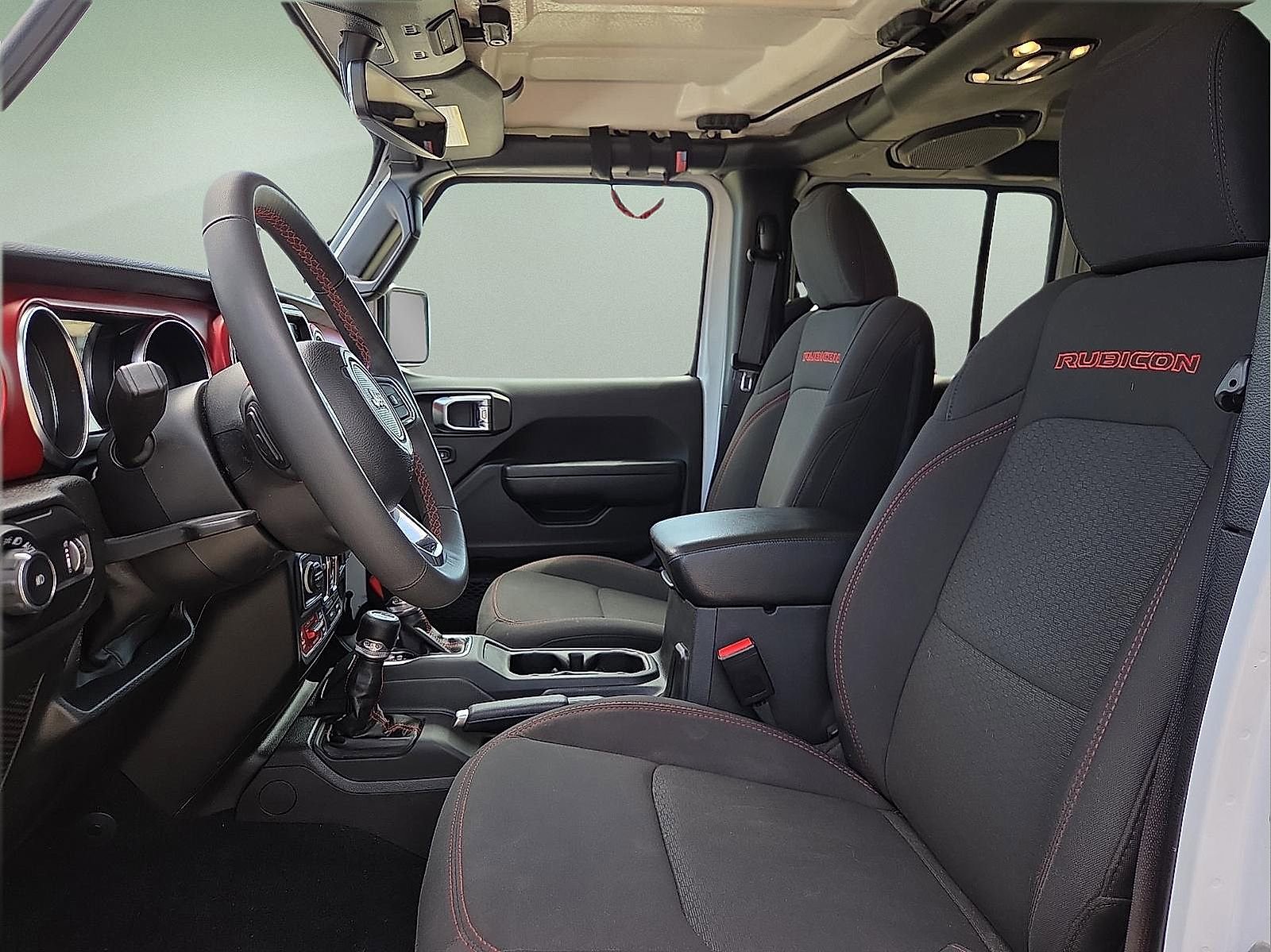 Used 2023 Jeep Wrangler Unlimited Rubicon AWD/4WD image 14