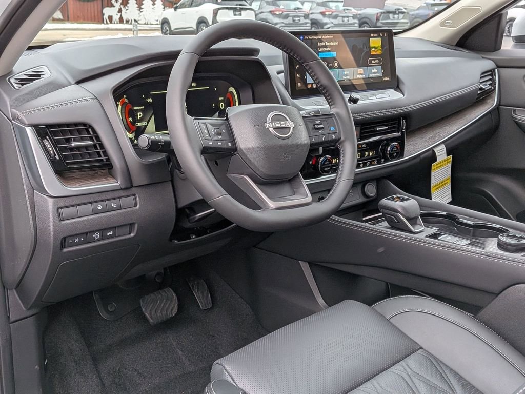 New 2026 Nissan Rogue Platinum w/ Platinum Premium Package image 10