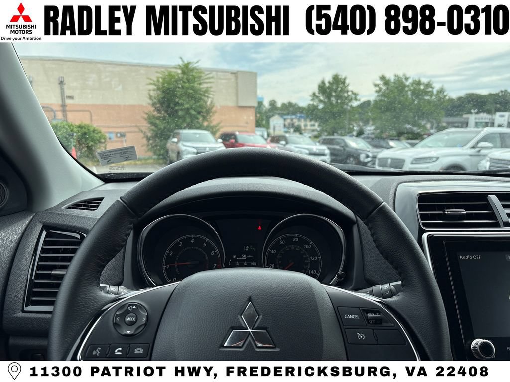 Used 2025 Mitsubishi Outlander Sport AWD image 8