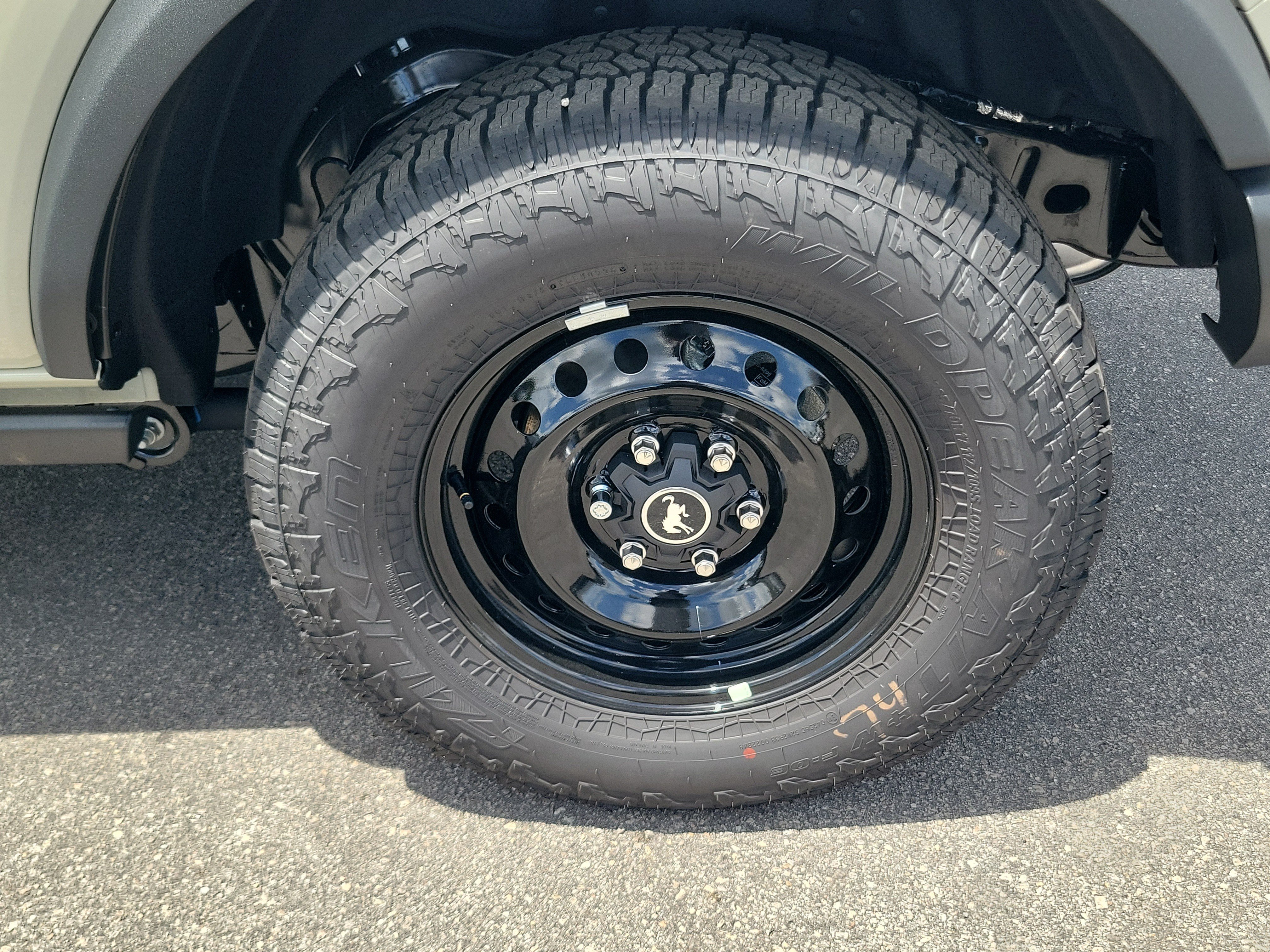 New 2026 Ford Bronco Big Bend w/ Black Diamond Package AWD/4WD image 8