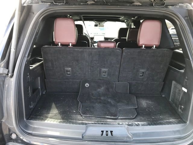 Used 2023 Ford Expedition Limited image 22
