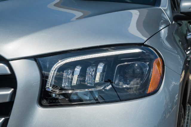 New 2026 Mercedes-Benz GLS 450 4MATIC image 13