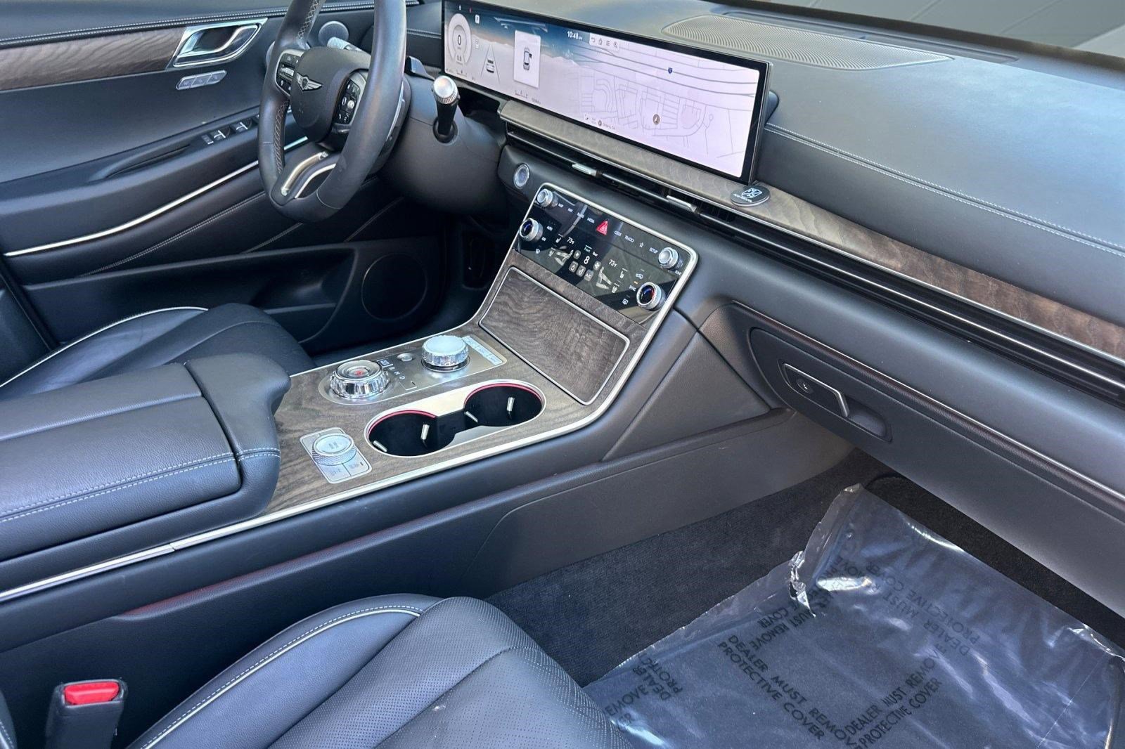 Used 2025 Genesis GV80 2.5T Prestige image 33