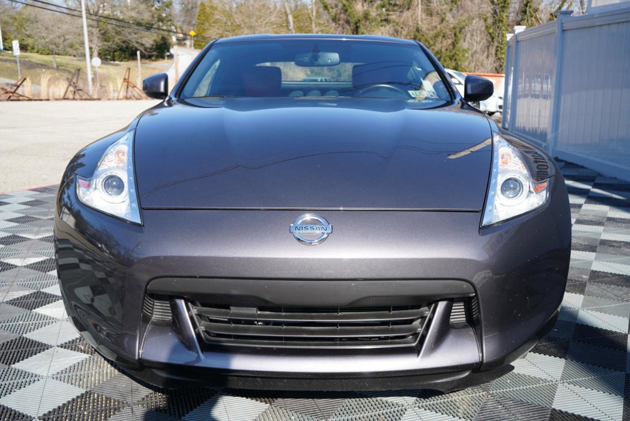 Used 2010 Nissan 370Z Touring w/ Sport Pkg image 14