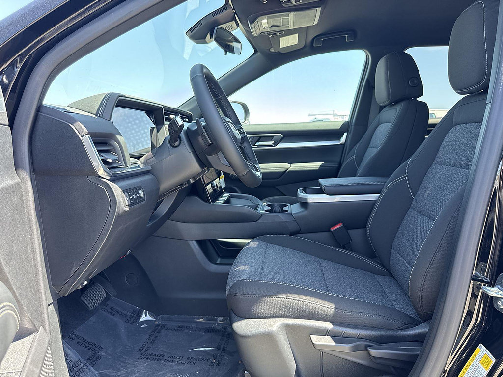 New 2027 GMC Terrain Elevation w/ LPO, Floor Liner Package FWD image 20
