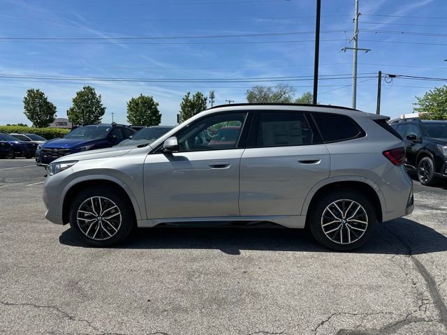 New 2026 BMW X1 xDrive28i w/ M Sport Package AWD/4WD image 7
