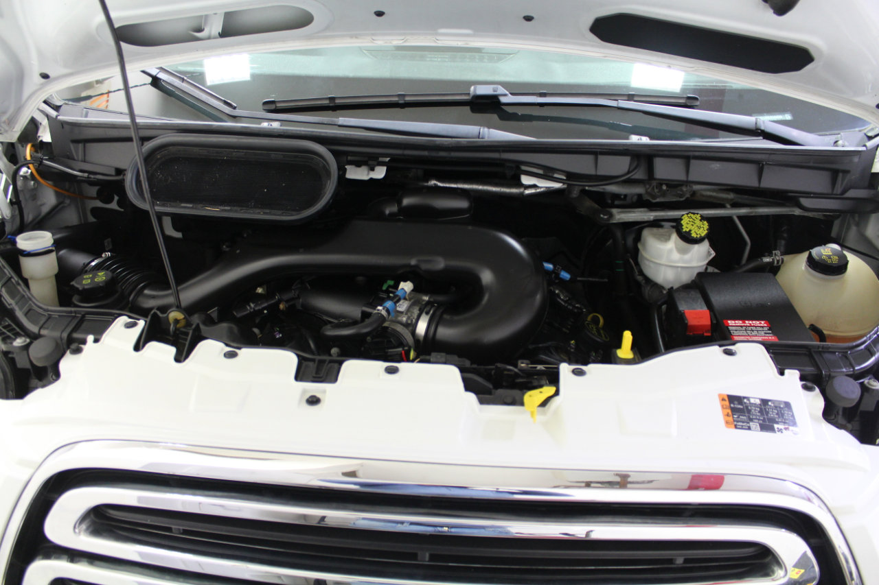 Used 2018 Ford Transit 250 130 Low Roof w/ Exterior Upgrade Package image 30