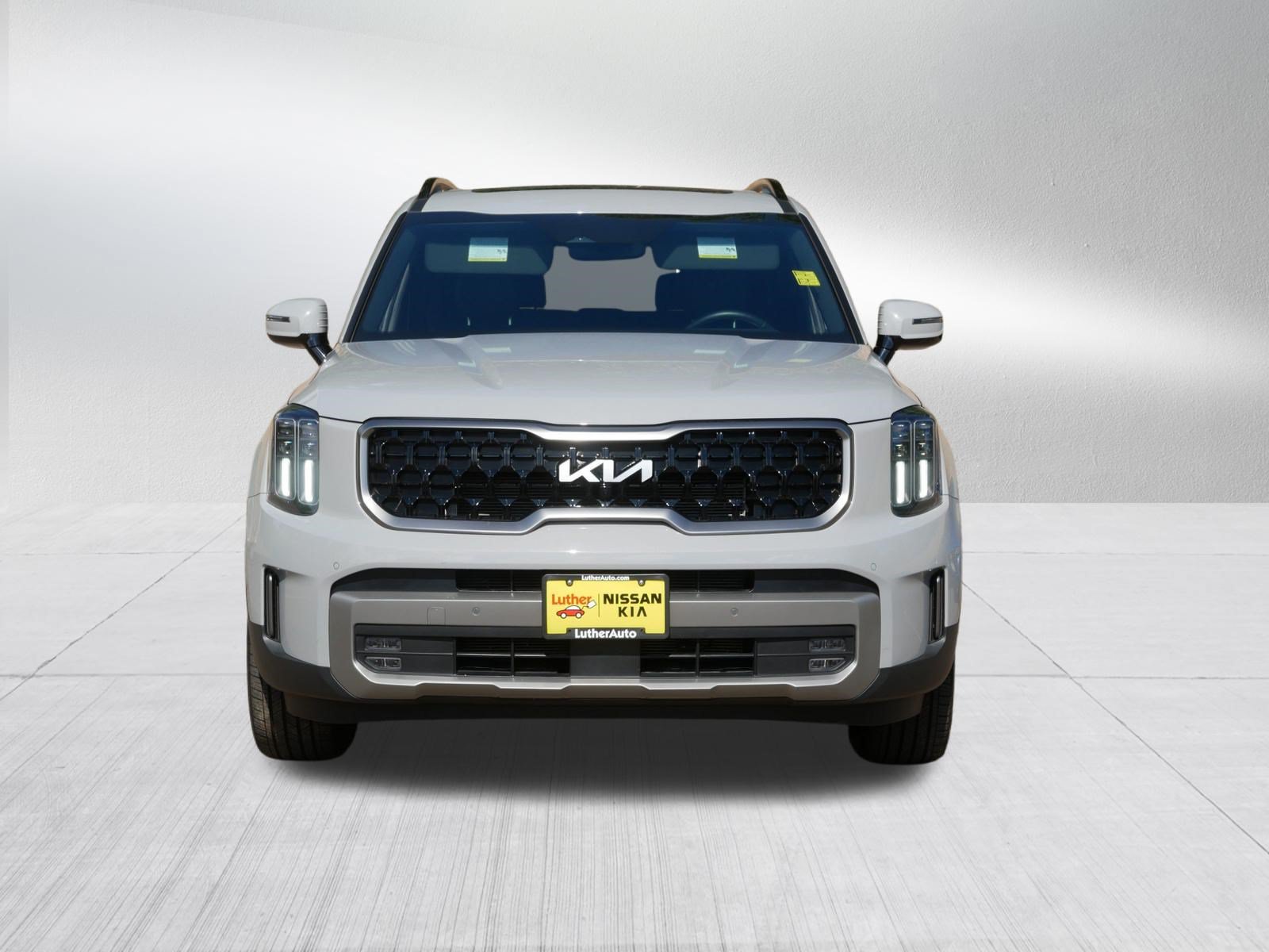 Certified 2023 Kia Telluride SX X-Line AWD/4WD image 2