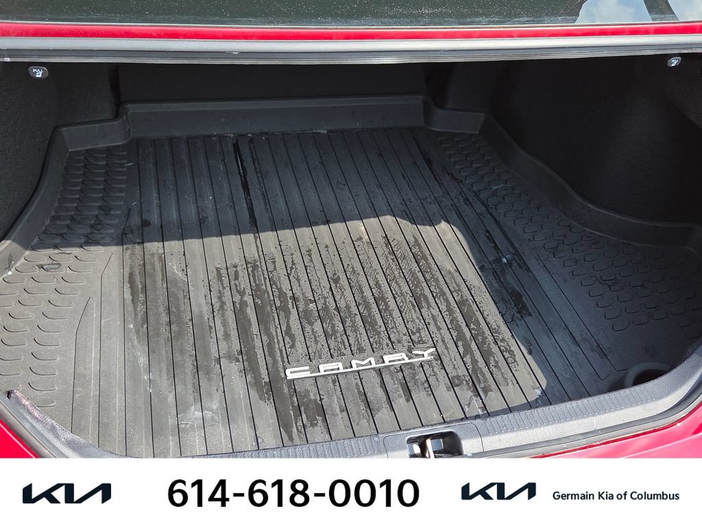 Used 2020 Toyota Camry LE FWD image 20