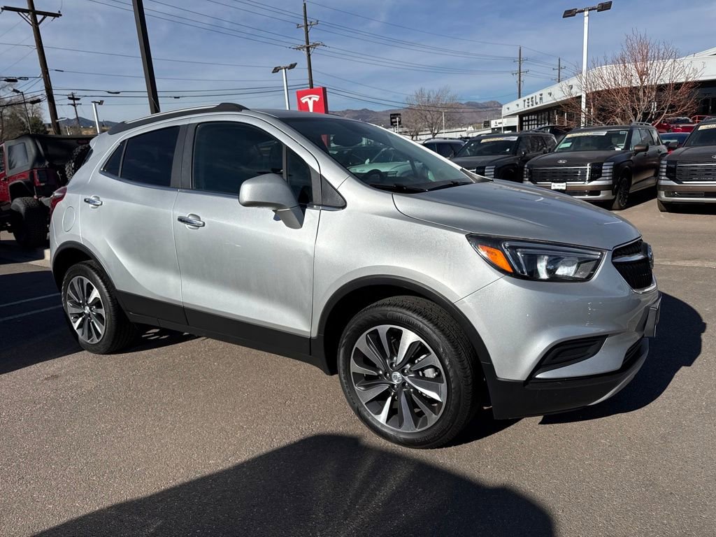 Used 2022 Buick Encore Preferred w/ Safety Package image 3